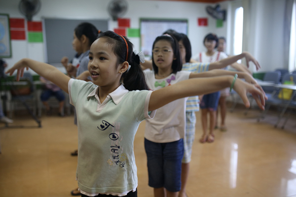 Language Link Việt Nam: Học, chơi, sáng tạo với tiếng Anh cùng Kid Fair 1