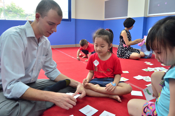 Language Link Việt Nam: Học, chơi, sáng tạo với tiếng Anh cùng Kid Fair 2