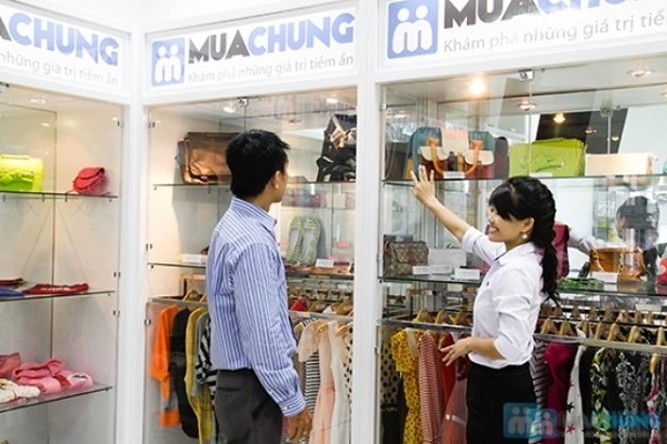 “Cứ mua hàng là trúng quà” mừng khai trương Muachung 204 Lý Thái Tổ, TPHCM 3