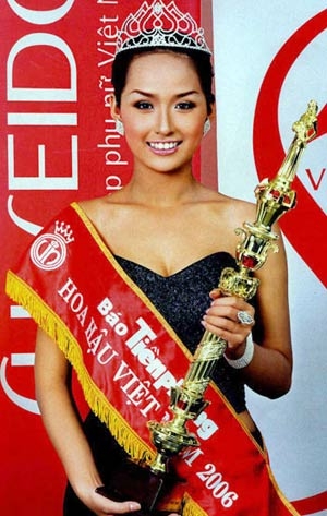 Con đường đăng quang của 13 Hoa hậu Việt Nam qua 16 năm 18