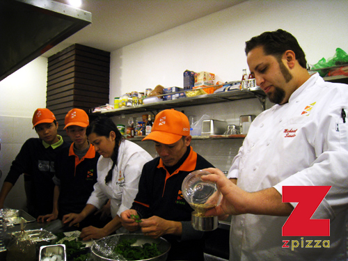 Thưởng thức Zpizza đến từ Mỹ tại nhà hàng 159 Xã Đàn 2