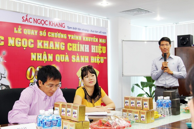 Sắc Ngọc Khang trao giải lớn cho 16 chủ nhân may mắn 1