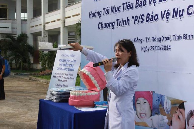 “Bảo vệ nụ cười  Việt Nam” đến với trẻ em Bình Phước 7