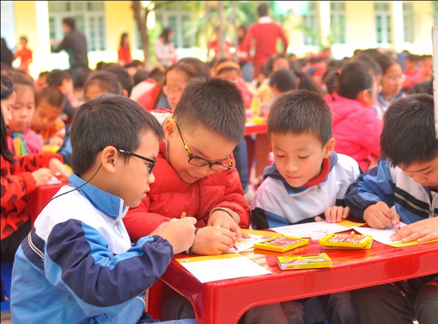 “Vé tết đoàn viên” thắp sáng tình yêu thương 2