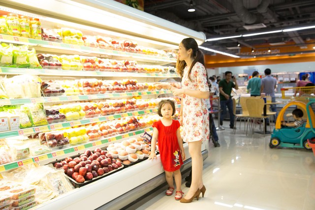 Khai trương VinMart Đồng Khởi và 10 VinMart+ tại TP. HCM 5 Khai trương VinMart Đồng Khởi và 10 VinMart+ tại TP. HCM 5