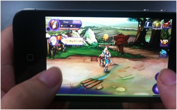 Trào lưu chơi game giờ nghỉ trưa của chị em văn phòng 1 Trào lưu chơi game giờ nghỉ trưa của chị em văn phòng 1