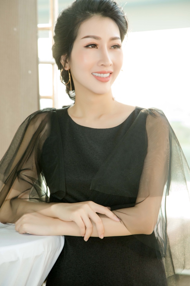 Hoa hậu Đặng Thanh Mai khoe vẻ đẹp ngọt ngào tại sự kiện - Ảnh 8.