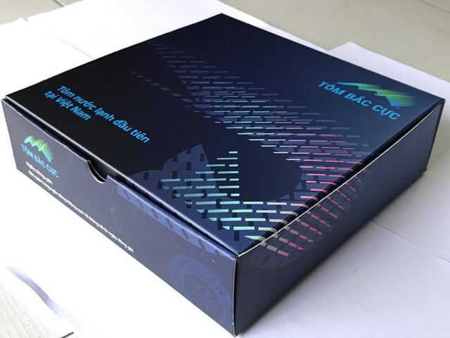 Đập hộp T&ocirc;m Bắc Cực: M&oacute;n lạ khiến b&agrave; nội trợ x&ocirc;n xao - Ảnh 1.