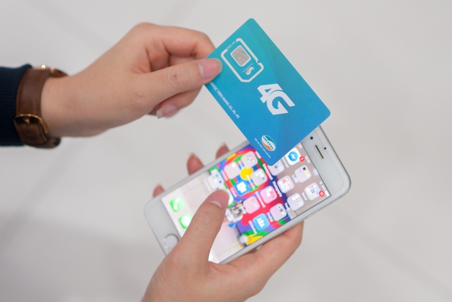 MC Đan L&ecirc; &ldquo;h&agrave;i l&ograve;ng&rdquo; khi d&ugrave;ng 4G - Ảnh 2.