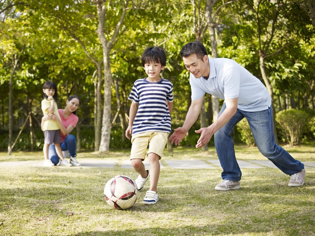 Thể thao và những bài học vô giá mà cha mẹ nên dạy cho con - Ảnh 1.