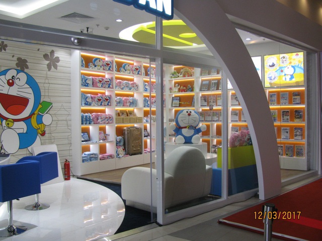 Có gì thú vị trong cửa hàng du lịch Doraemon đầu tiên tại Việt Nam? - Ảnh 2.